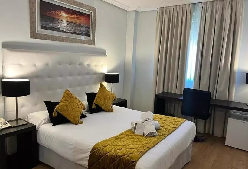 اتاق استاندارد, Suites Feria De Madrid