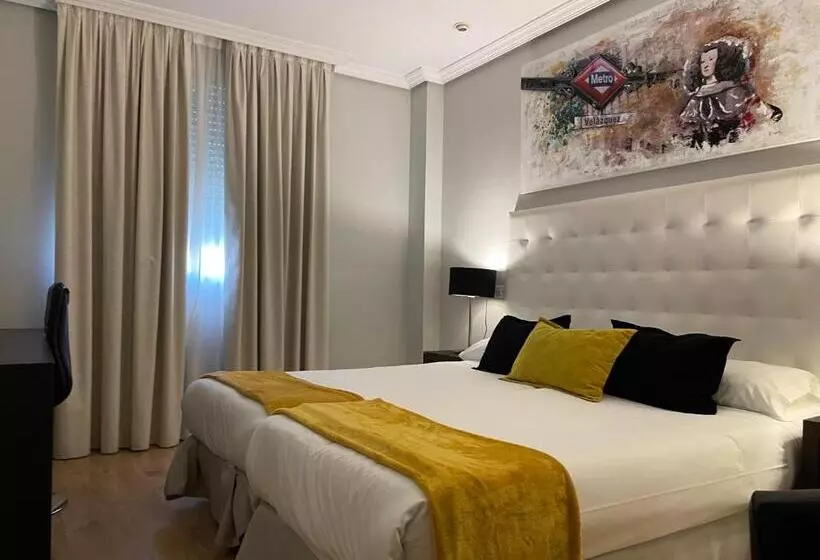 اتاق استاندارد, Suites Feria De Madrid