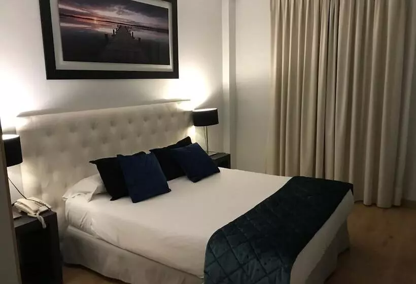 سوییت خانوادگی, Suites Feria De Madrid