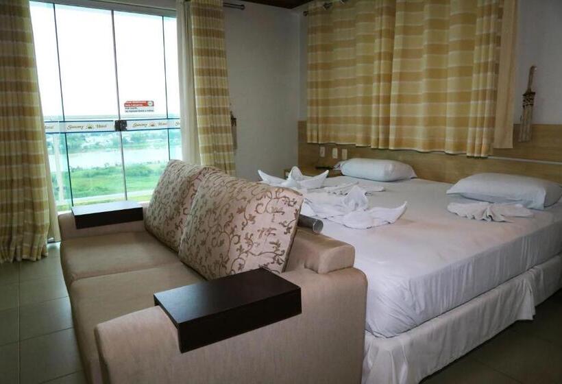 سوییت لوکس, Swamy