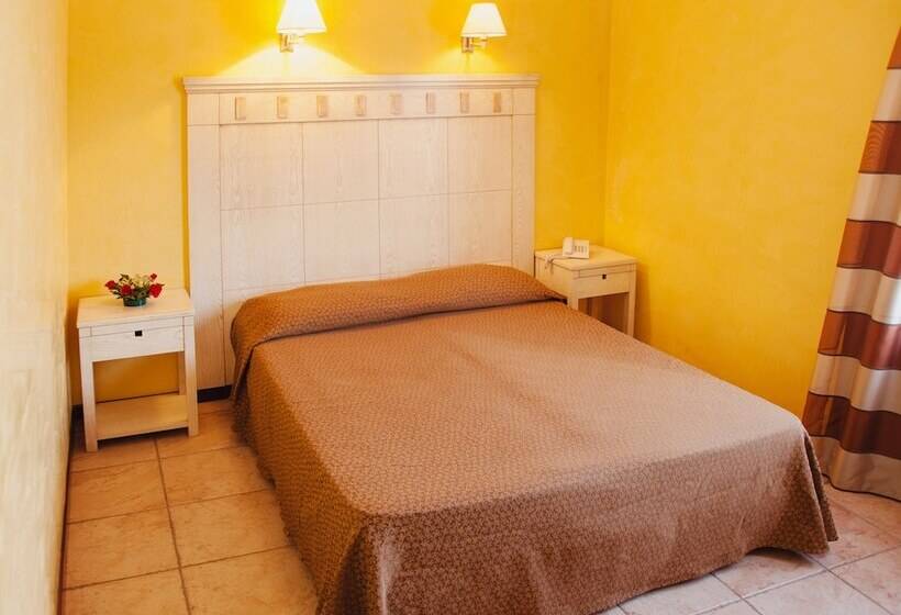 חדר סטנדרט לשלושה, Villa Zina Family Resort