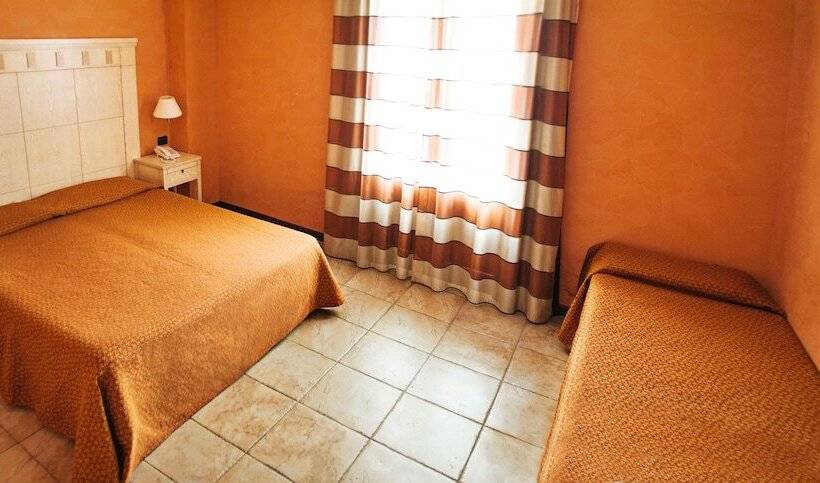 חדר סטנדרט לשלושה, Villa Zina Family Resort