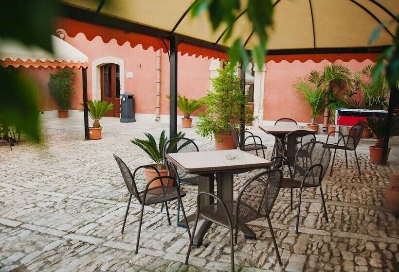 חדר סטנדרט לשלושה, Villa Zina Family Resort