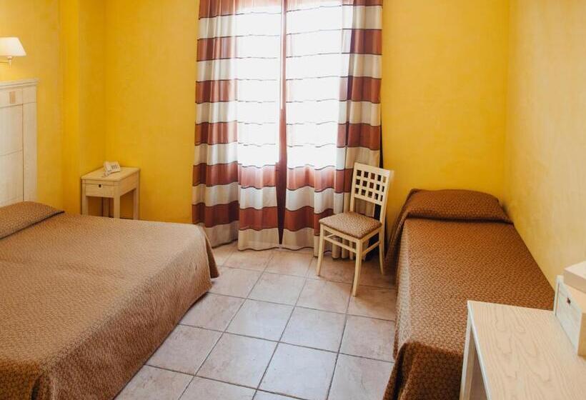 חדר סטנדרט לשלושה, Villa Zina Family Resort