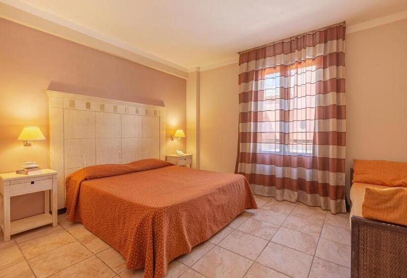 اتاق استاندارد سه نفره, Villa Zina Family Resort