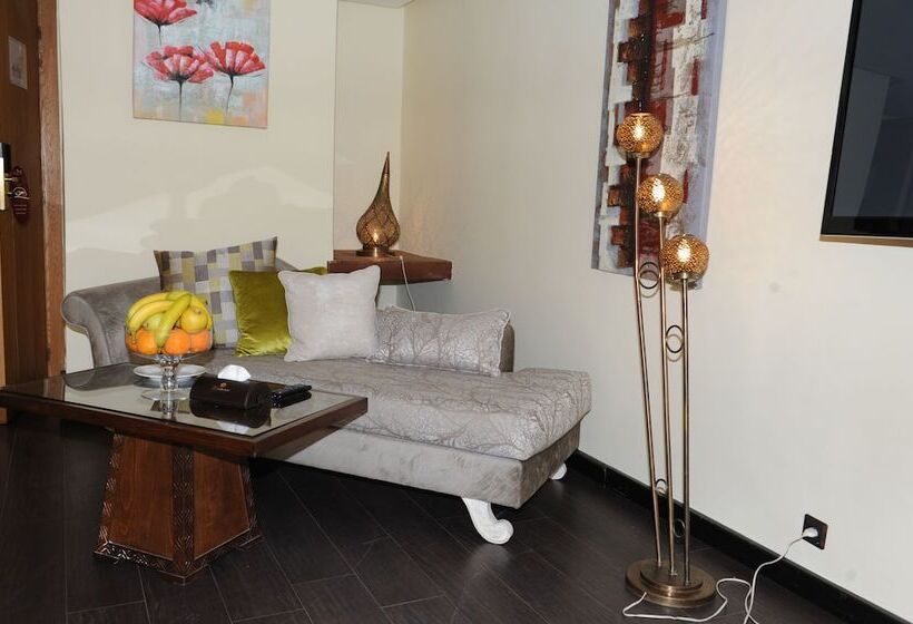 标准三人间, Le Zenith Hotel & Spa