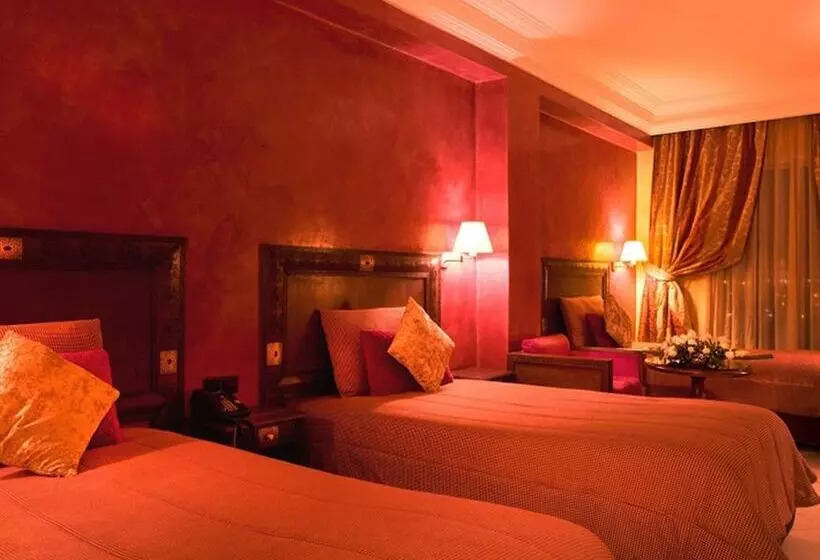 اتاق استاندارد سه نفره, Le Zenith Hotel & Spa