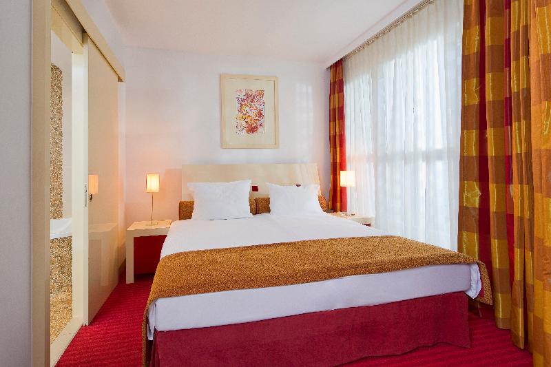 سوییت, Mamaison Residence Diana