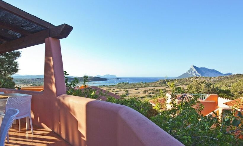 וילת 2 חדרי שינה נוף לים, Residence Hotel Lu Nibareddu