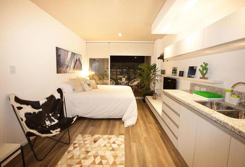 إستوديو قياسى, Alma De Agua Resort