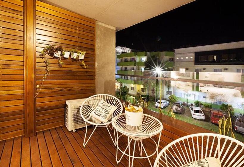 إستوديو قياسى, Alma De Agua Resort