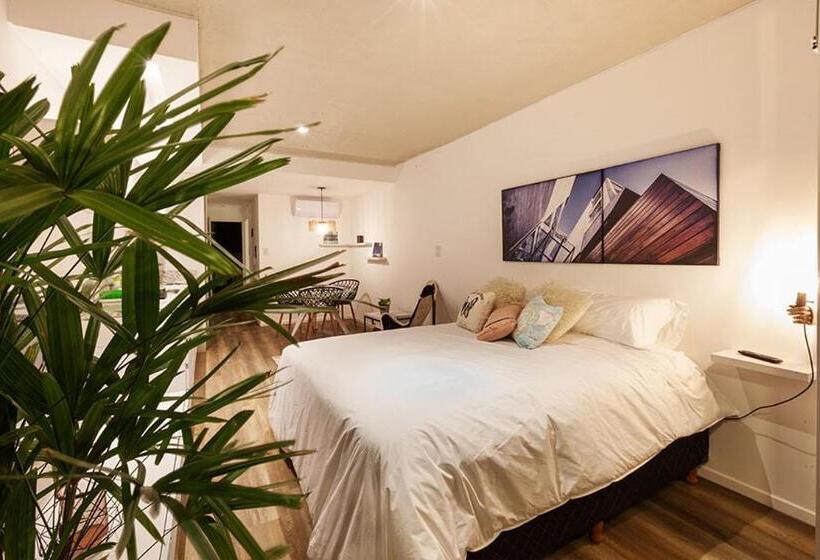 إستوديو قياسى, Alma De Agua Resort