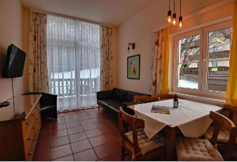 Семейный Номер, Alpenhotel Enzian