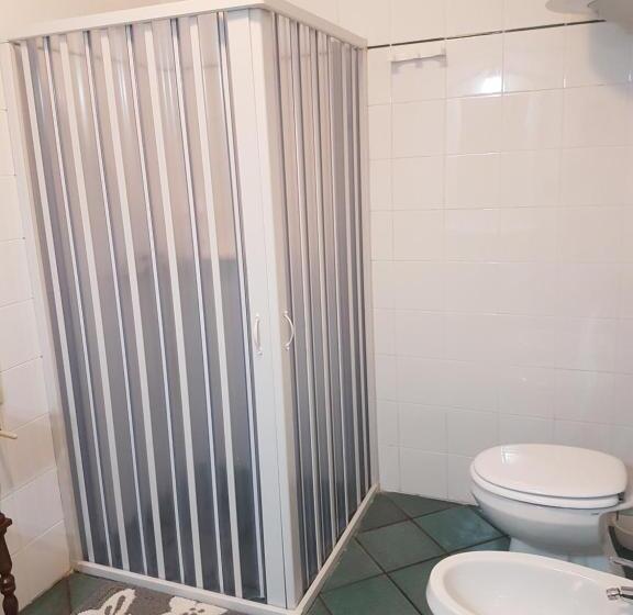 Номер Стандарт Трехместный, Lu Salentu Guest House