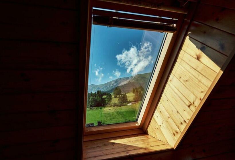 اتاق استاندارد سه نفره, Penzión Patrik