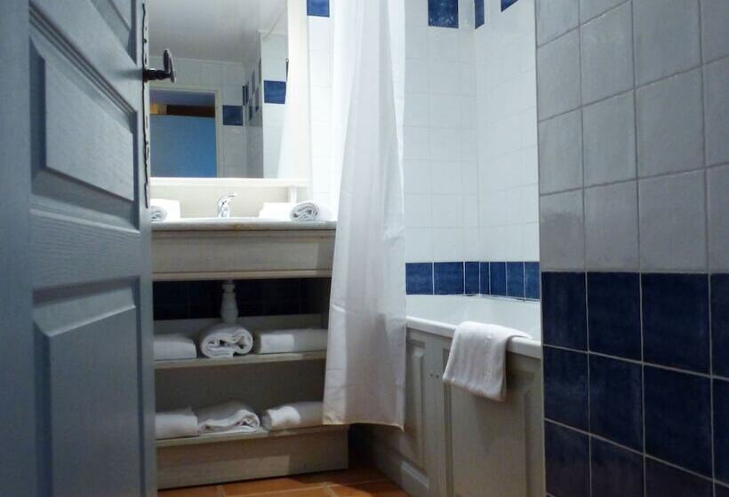 Апартаменты 2 Спальни, Appart Hotel Victoria Garden La Ciotat