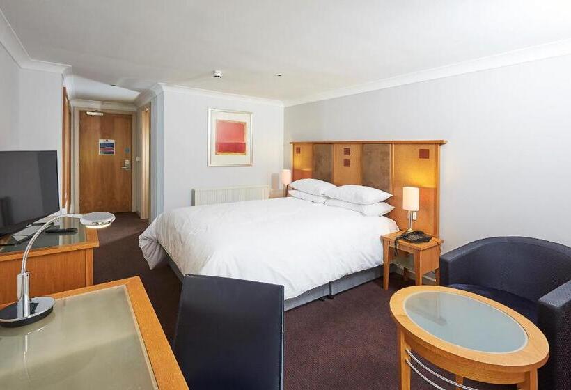 スタンダードルーム, Alexandra House