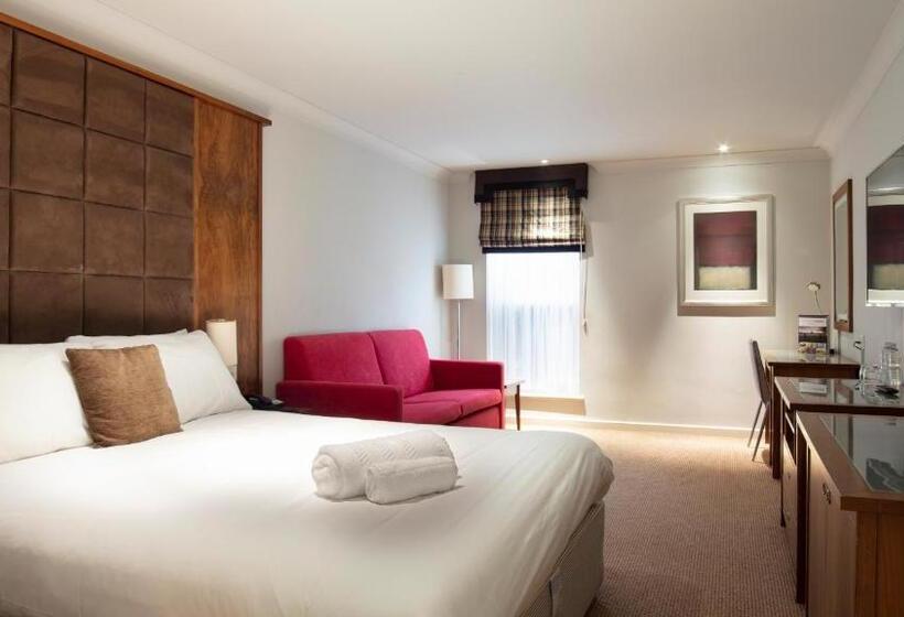 スーペリアールーム, Alexandra House