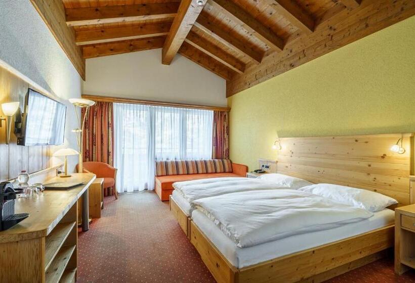 带观景的豪华间, Alpenroyal