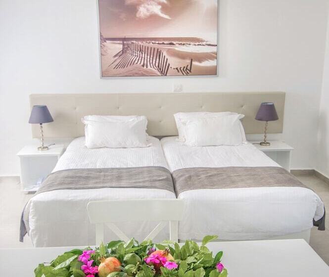 スタンダードスタジオ, Alva Hotel Apartments