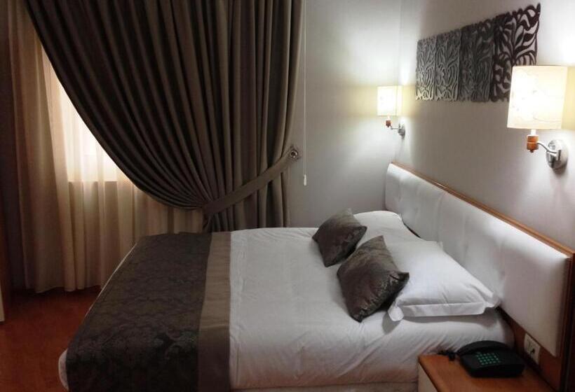 חדר סופריור עם נוף לים ומרפסת, Arvi