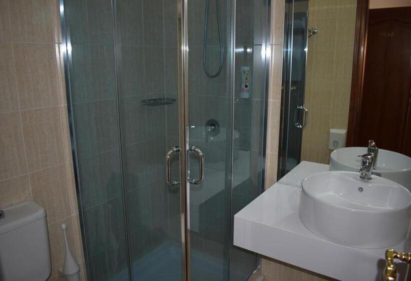 חדר סטנדרטי יחיד עם נוף לים, Arvi