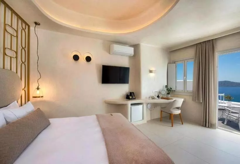 Juniorsviitti Näkymä, Athina Luxury Suites