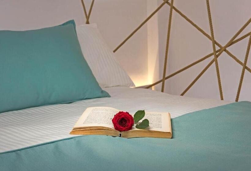 マスタースイート ビュー付き, Athina Luxury Suites