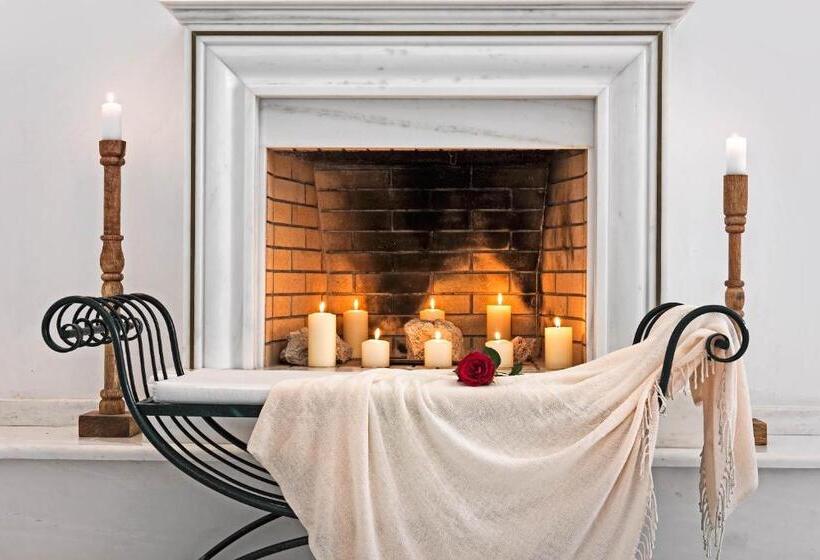 ロイヤルスイート, Athina Luxury Suites