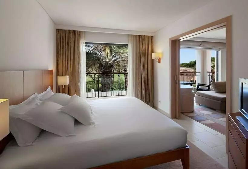 プールの見える１ベッドルームアパートメント, Hilton Vilamoura As Cascatas Golf Resort & Spa