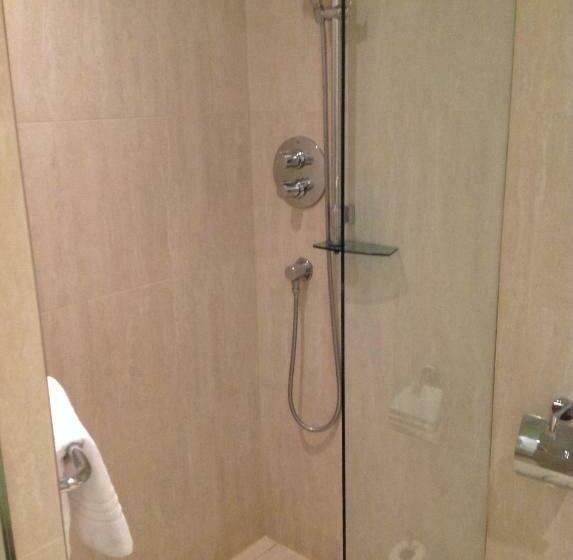 풀장 전망 디럭스 룸, Hilton Vilamoura As Cascatas Golf Resort & Spa