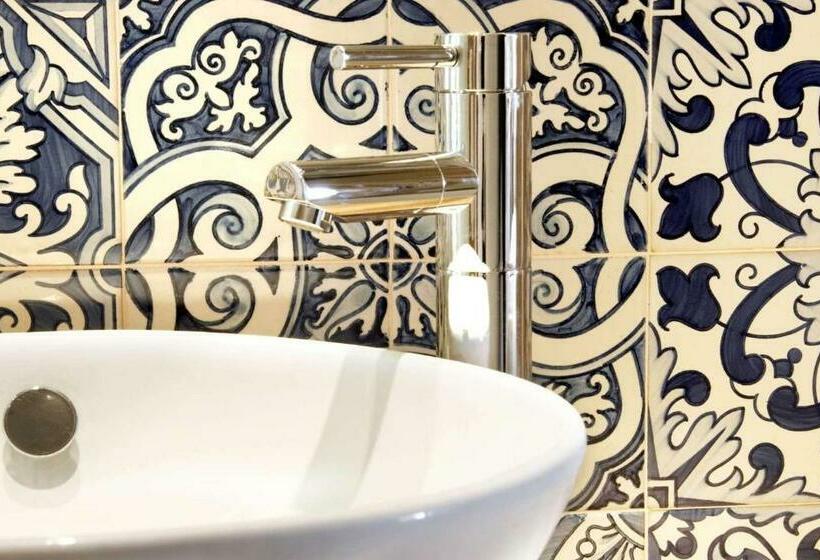 풀장 전망 디럭스 룸, Hilton Vilamoura As Cascatas Golf Resort & Spa