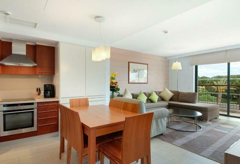 2침실 아파트 풀장 전망, Hilton Vilamoura As Cascatas Golf Resort & Spa