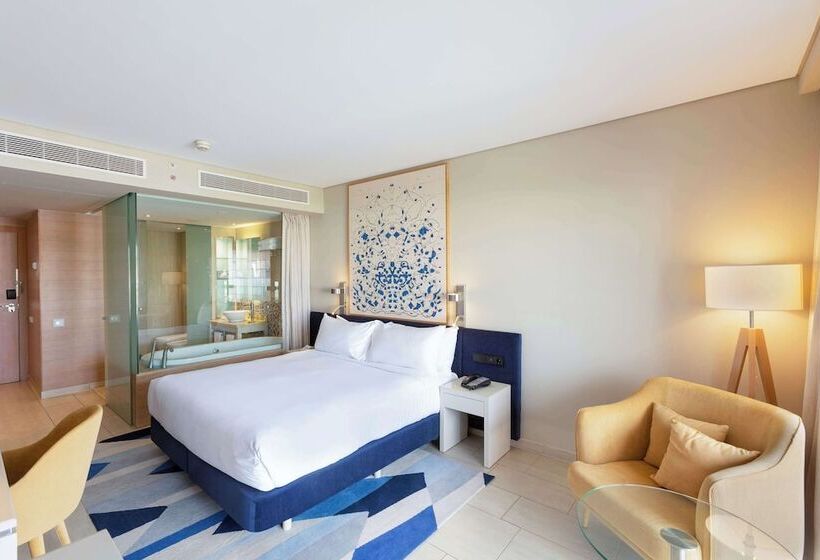 풀장 전망 디럭스 룸, Hilton Vilamoura As Cascatas Golf Resort & Spa