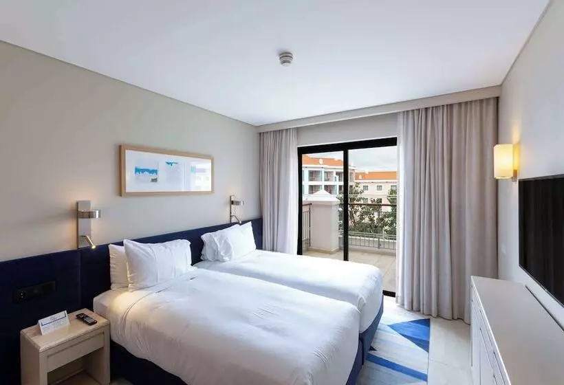 プールの見える１ベッドルームアパートメント, Hilton Vilamoura As Cascatas Golf Resort & Spa