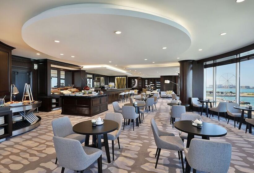 Club Room Sea View, Le Méridien Mina Seyahi Beach Resort & Waterpark