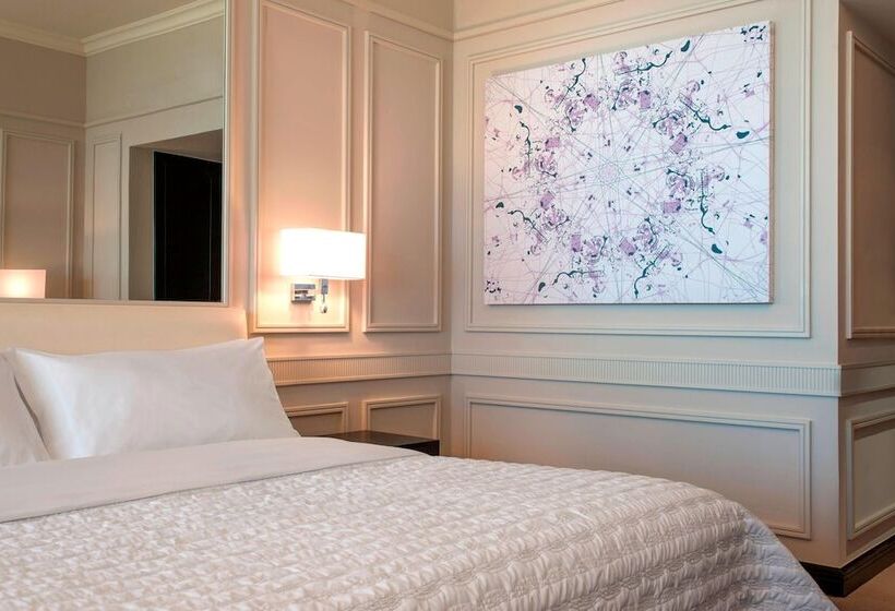 اتاق لوکس با بالکن و چشم‌انداز دریا, Le Méridien Mina Seyahi Beach Resort & Waterpark