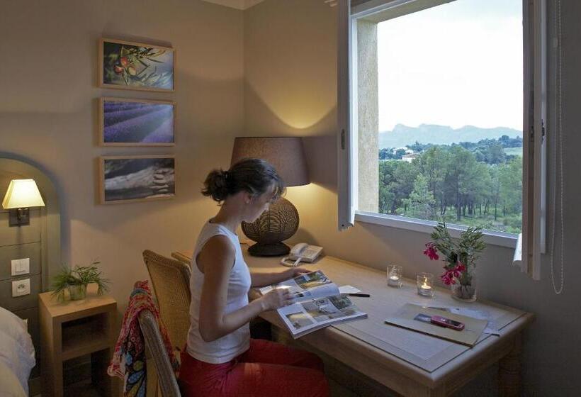 Номер Superior, Domaine De Saint Endréol Golf & Spa Resort