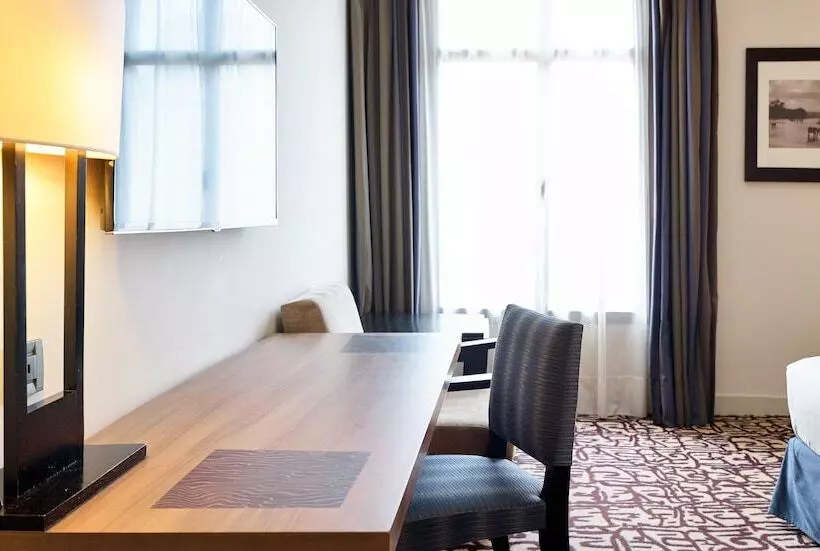 اتاق استاندارد, Radisson Blu Hotel Marseille Vieux Port