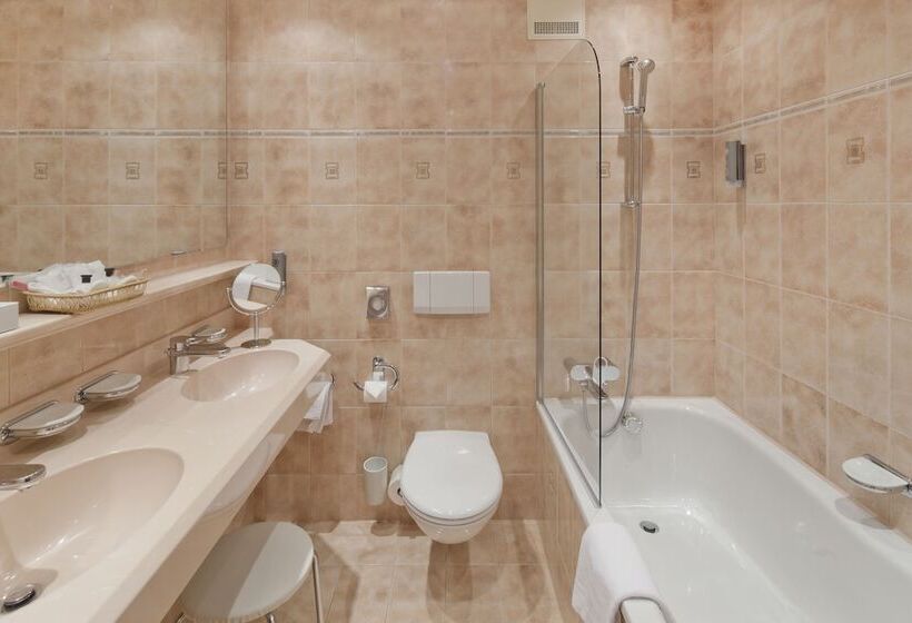 اتاق استاندارد, Relais & Chateaux Schonegg