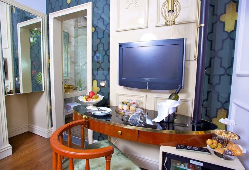 スタンダードルーム, Taksim Star