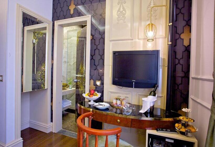 スタンダードルーム, Taksim Star