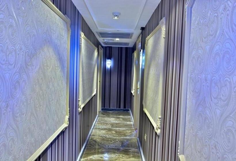 ３ベッドルームスイート, Taksim Star