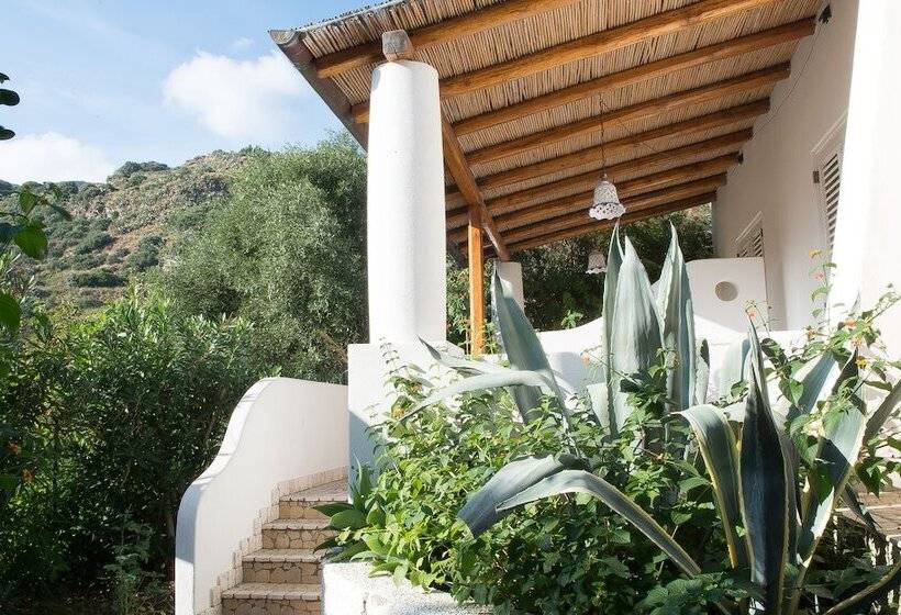 Трехместный Номер Классика, Villa Enrica   Aeolian Charme