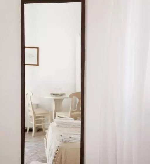 Classic-huone Puutarhanäkymä, Villa Enrica Aeolian Charme