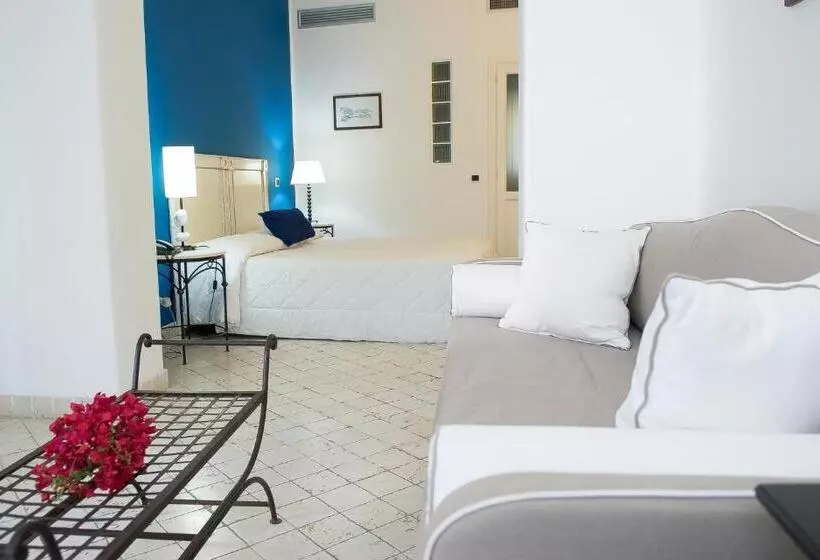 Juniorsviitti Puutarhanäkymä, Villa Enrica Aeolian Charme