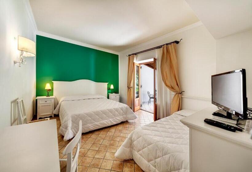 Comfort room with garden view, Villa Enrica   Aeolian Charme
