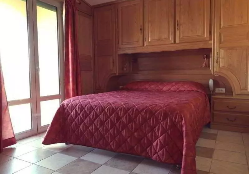 コンフォートルーム, Aleria Hotel Atrachjata