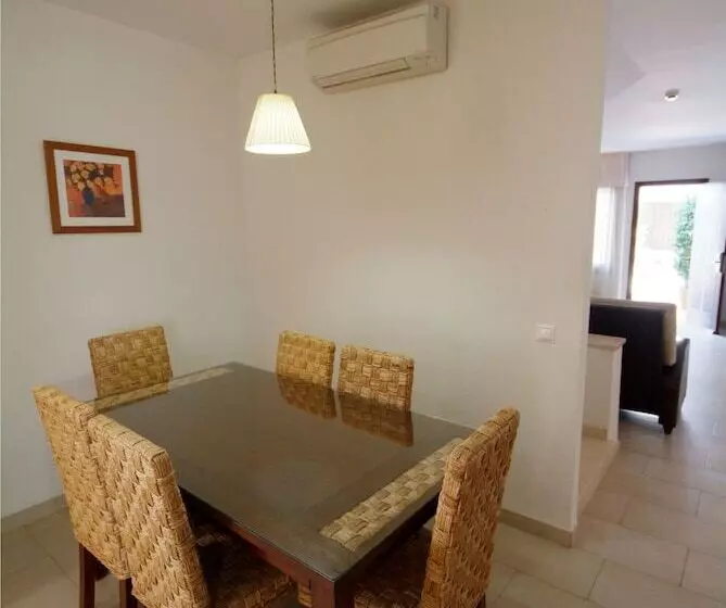 ５ベッドルームアパート, Apartamentos Ardales