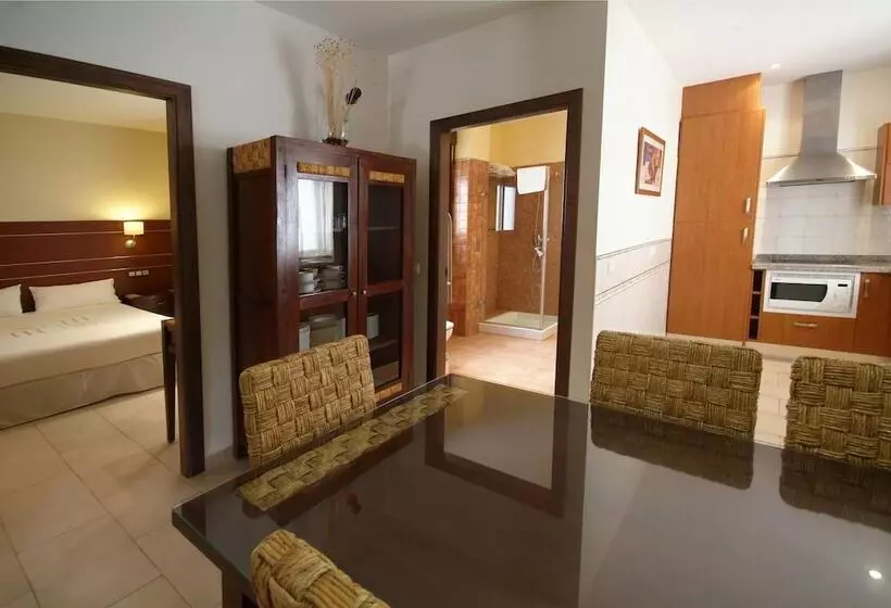 ５ベッドルームアパート, Apartamentos Ardales